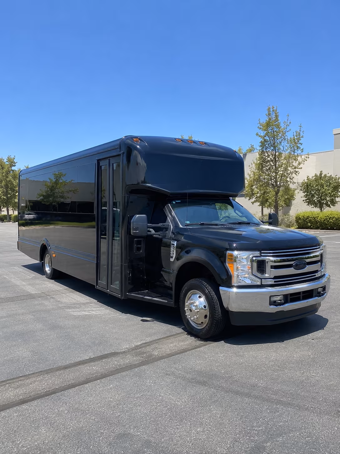 kalahari resorts round rock party bus rental