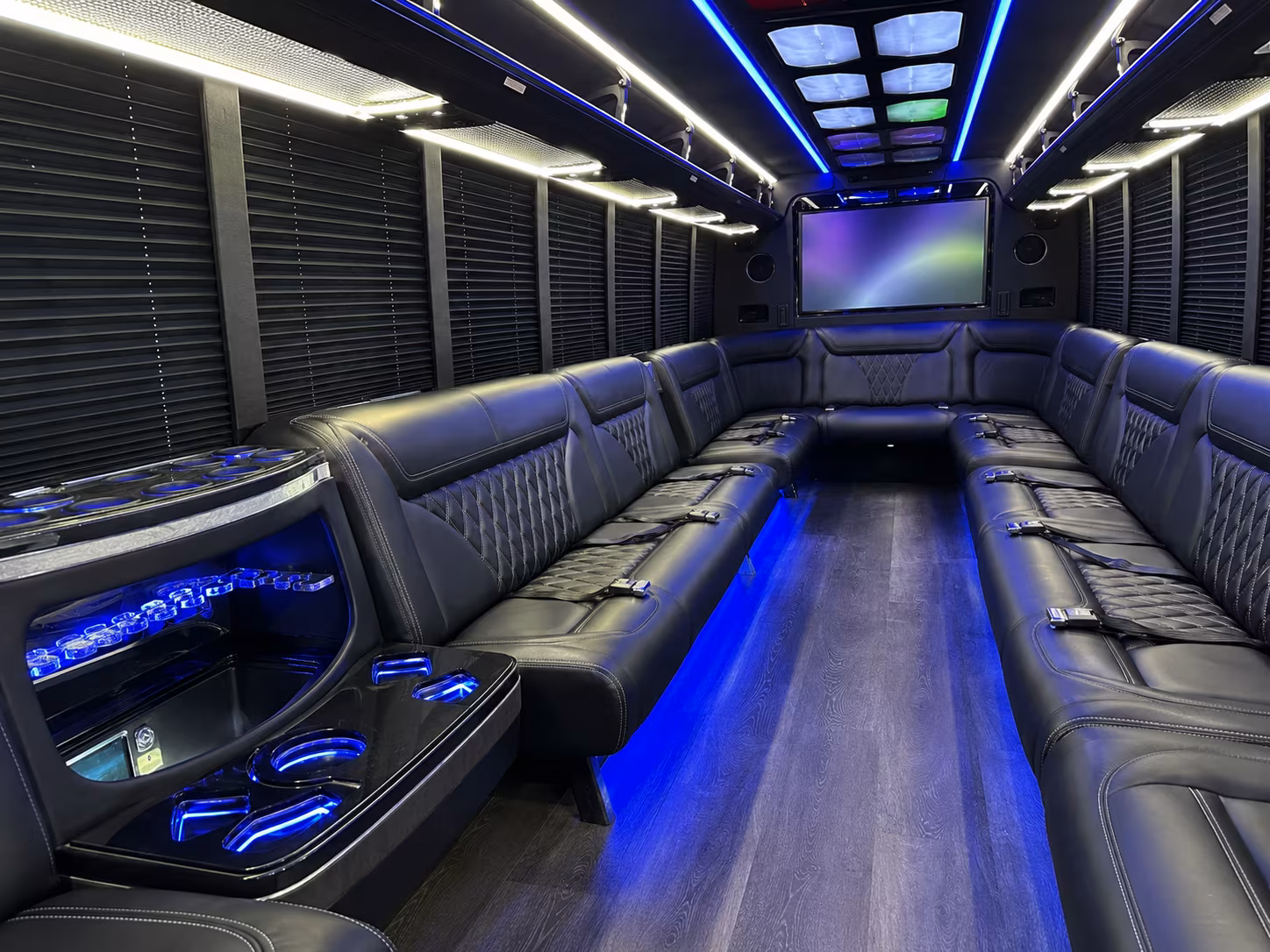 round rock 20 passenger party bus inside