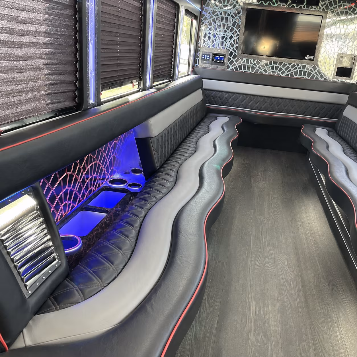 round rock quinceanera sweet 16 party bus rental