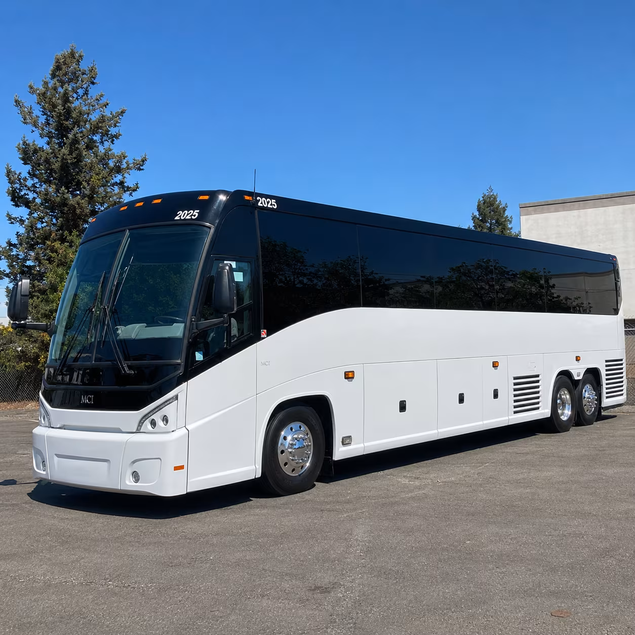 shuttle buses to stubb s and red river cultural district shows